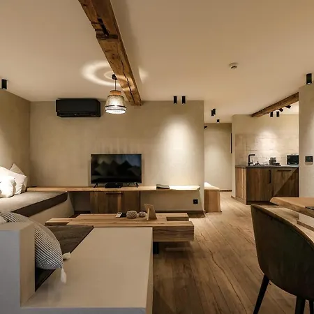 Couleur Basilic 公寓式酒店 罗什福尔