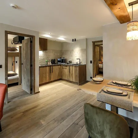 Couleur Basilic Apartmanhotel