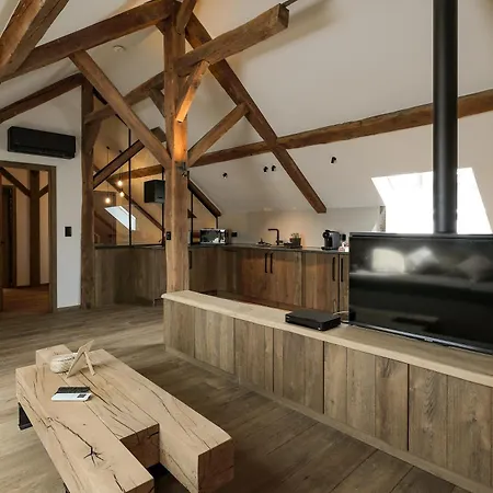 Apartmanhotel Couleur Basilic 4*