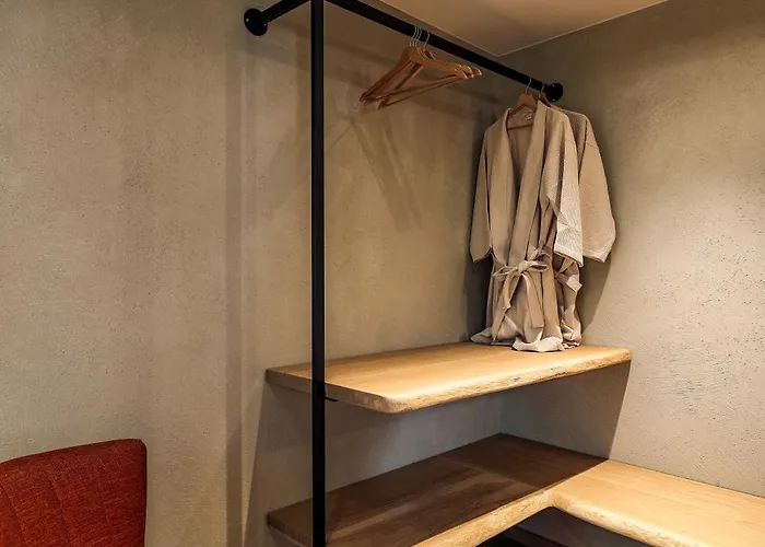 Ξενοδοχείο με διαμερίσματα Couleur Basilic Rochefort